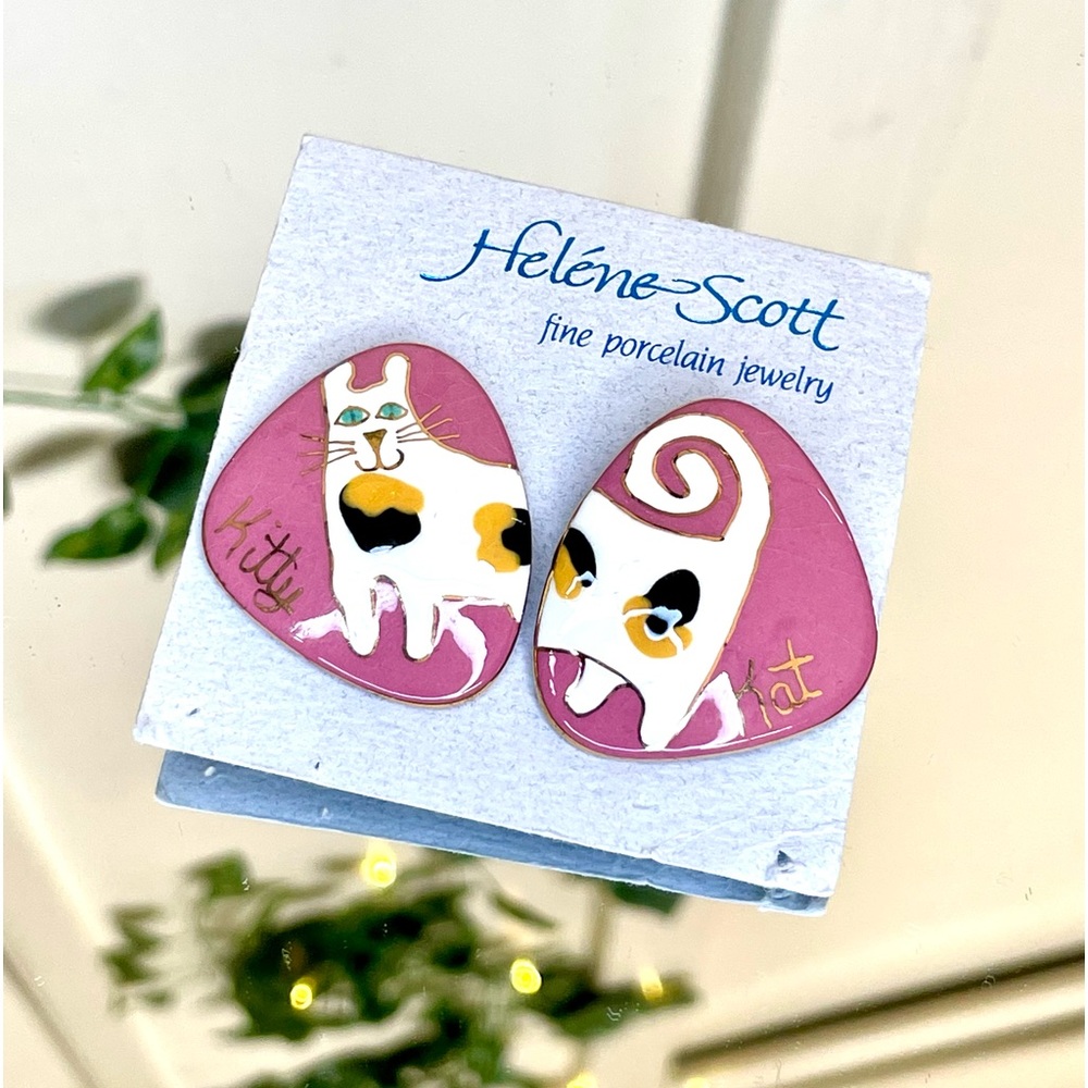 Vintage Kitty Kat Heléne Scott Porcelain Earrings $33